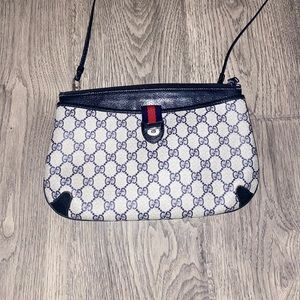 🚫SOLD!! VINTAGE GUCCI GG Web supreme